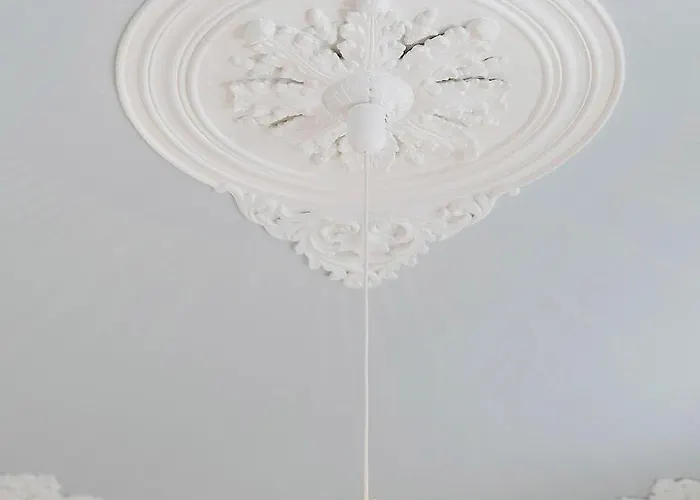 Belem Place - Free Parking Area *