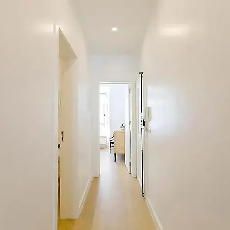 Belem Place - Free Parking Area * Лиссабон